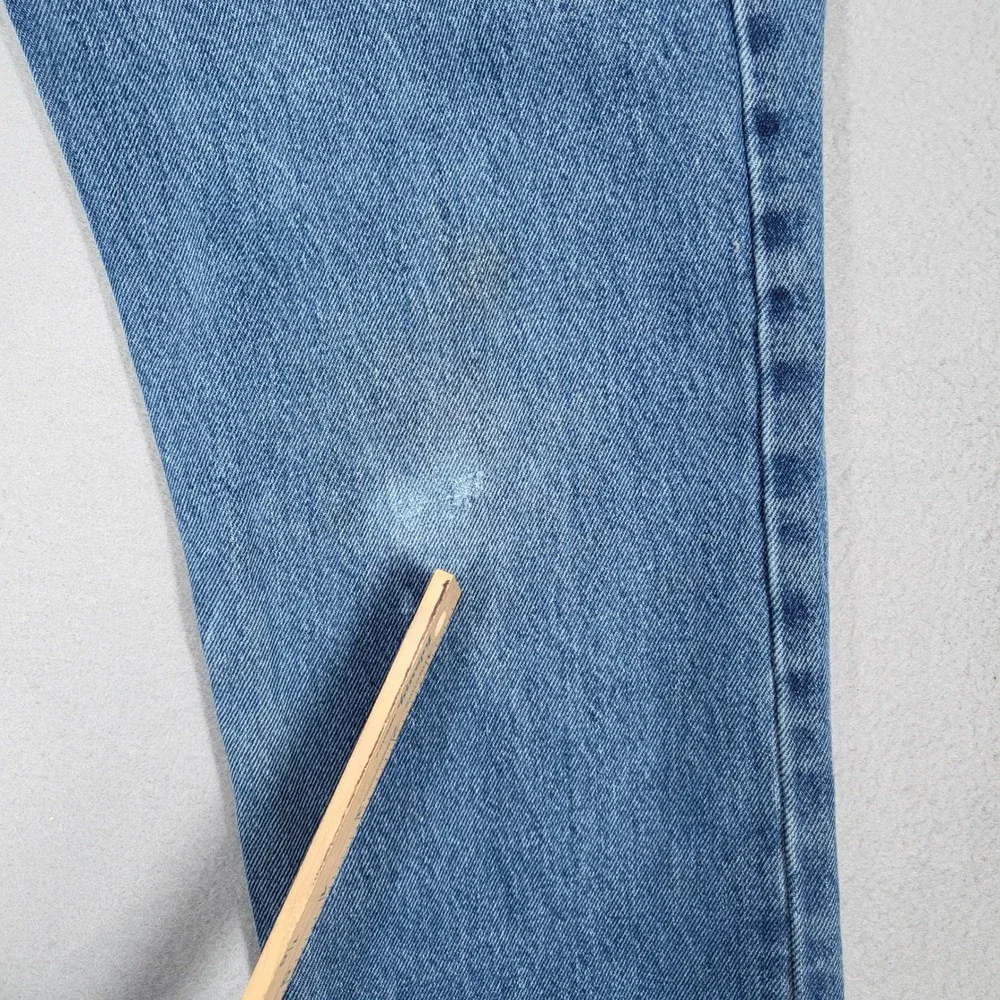 Levi's 505 Jeans Men's 34x32 Light Wash Blue Regular Fit Straight Leg Distressed